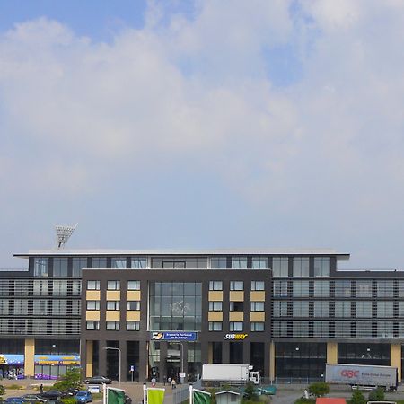 Fletcher Hotel-Restaurant Parkstad- Zuid Limburg كيركراد المظهر الخارجي الصورة