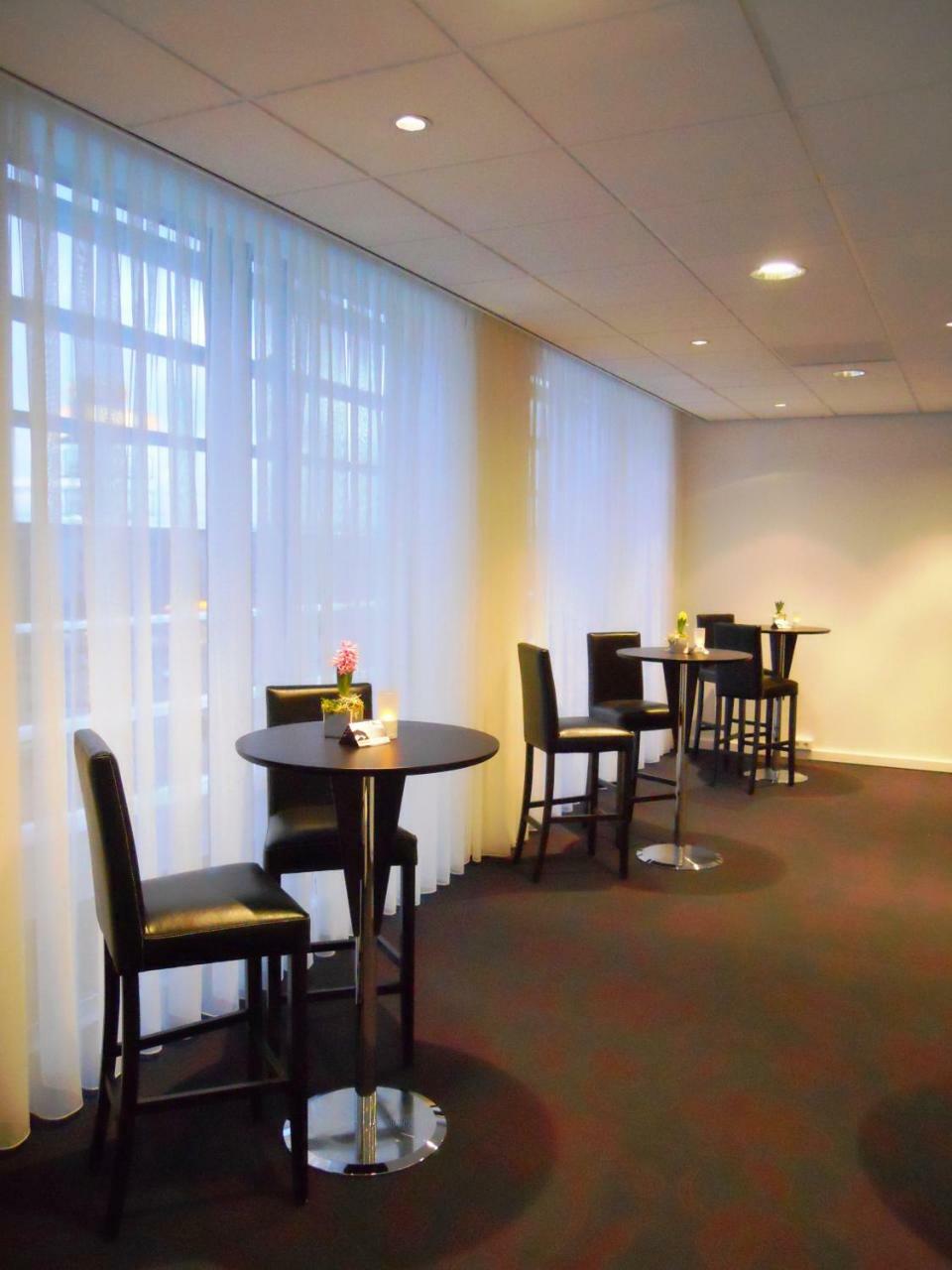 Fletcher Hotel-Restaurant Parkstad- Zuid Limburg كيركراد المطعم الصورة